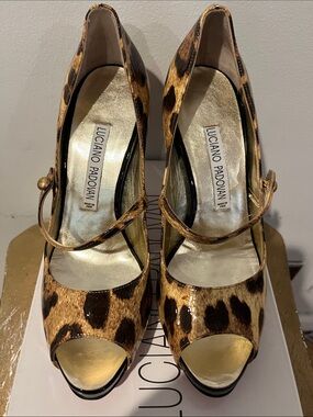 Leopard Print Peep-Toe Pumps By LUCIANO PADOVAN
